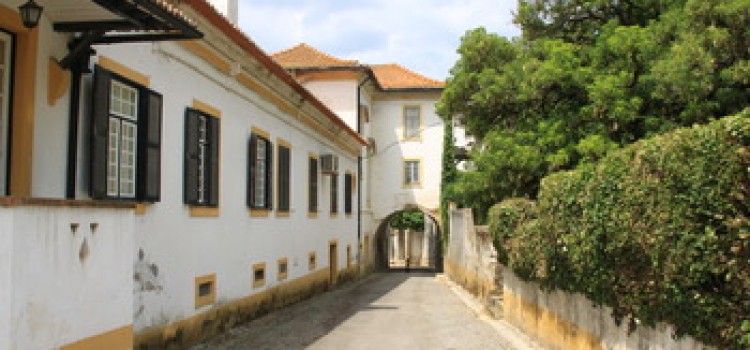 Places to Visit, The Historic City of Ílhavo, The Bairro Operário da Vista Alegre and The Bairro da Malhada