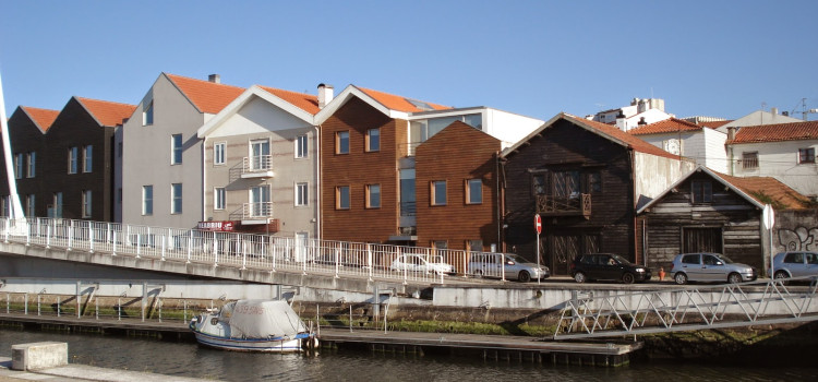 Salt Warehouses and Haystacks of Channel of São Roque Salt Warehouses and Haystacks of Channel of São Roque